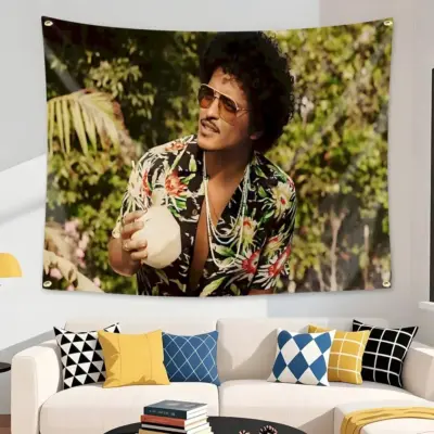S63eed01445d84388a76d8c0caaf70116m - Bruno Mars UK Shop