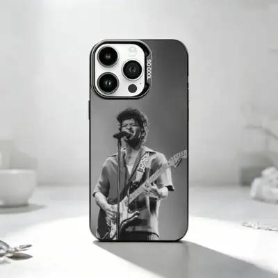 S909a5cfa62e14d498b8f48c2c7a01ea2e - Bruno Mars UK Shop